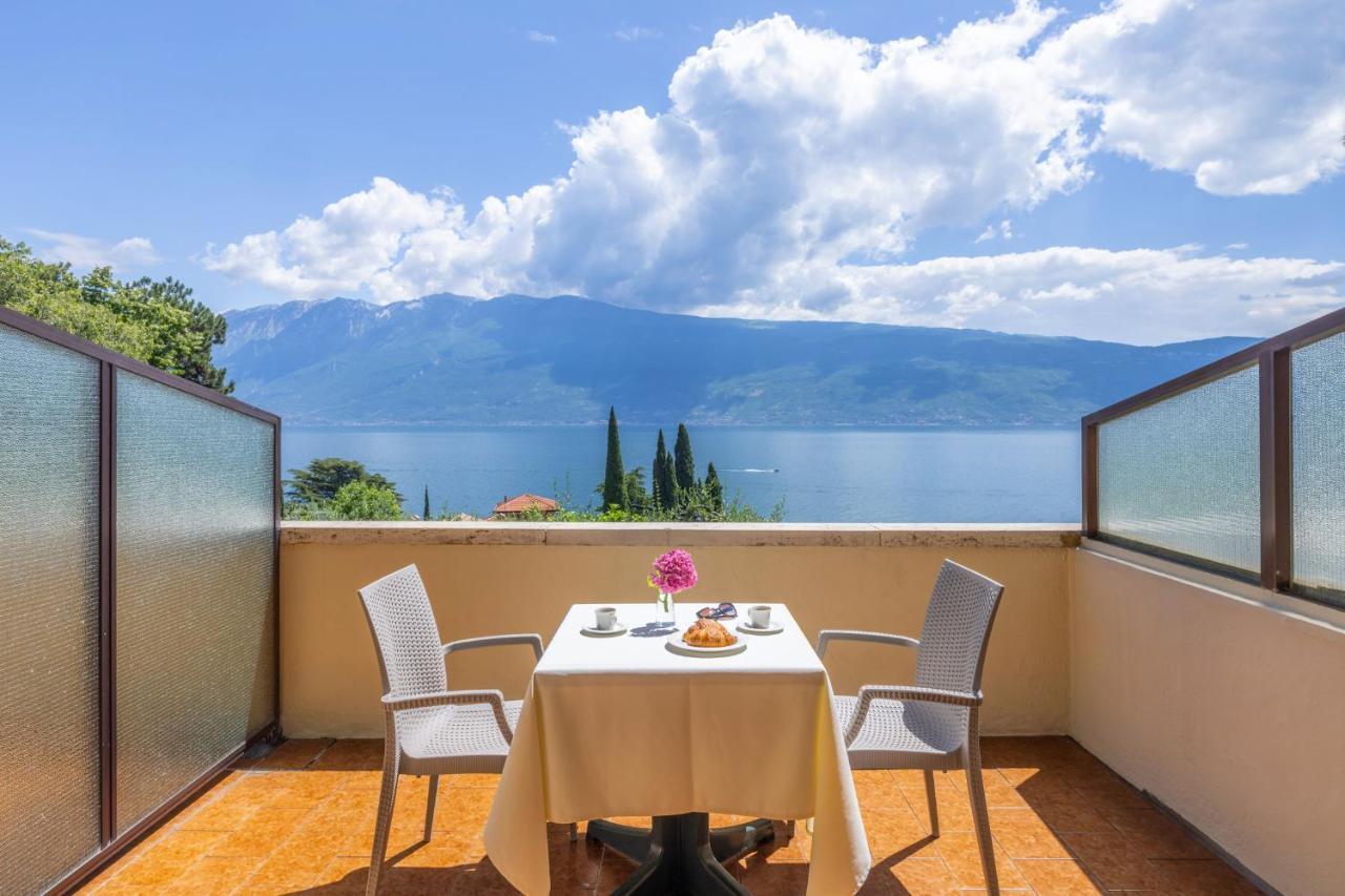 Hotel Meandro - Lake View Gargnano Exterior foto