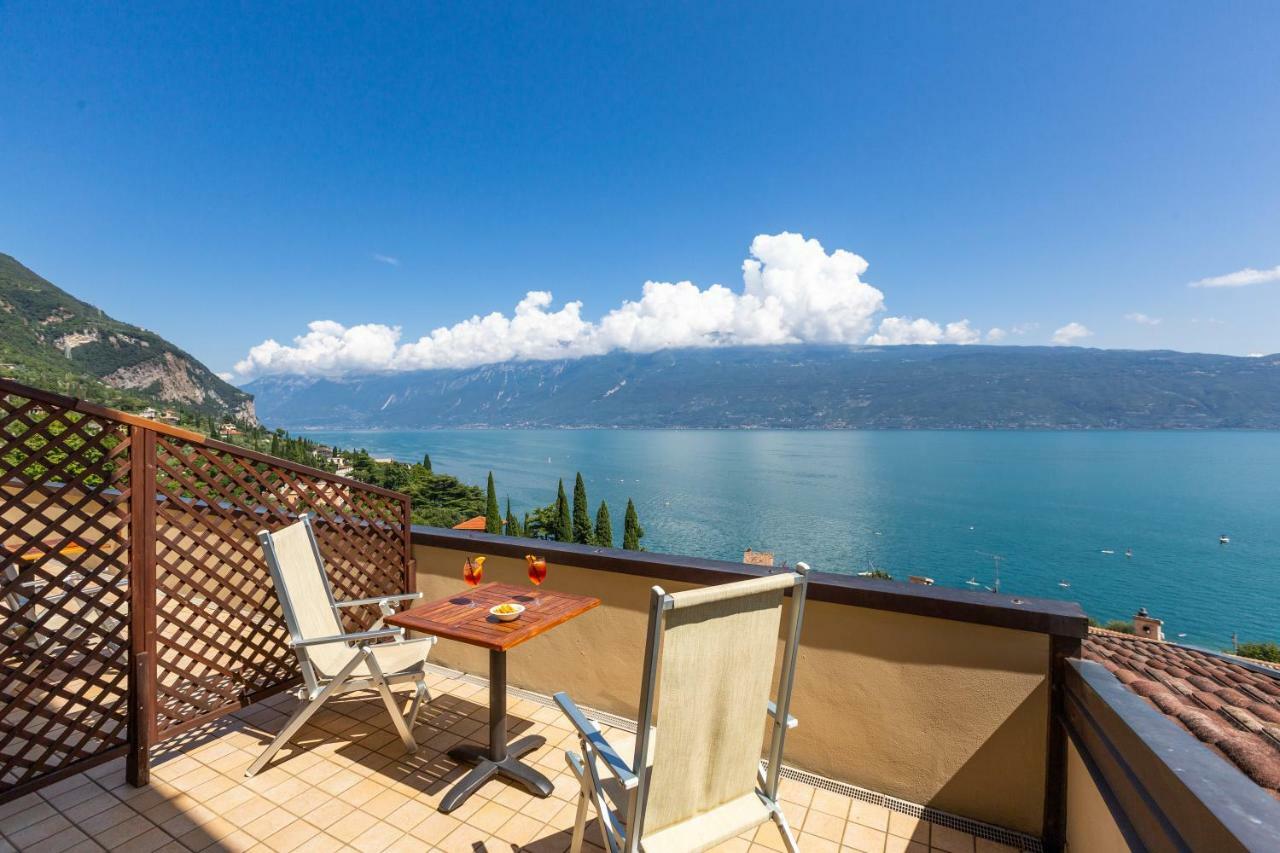 Hotel Meandro - Lake View Gargnano Exterior foto